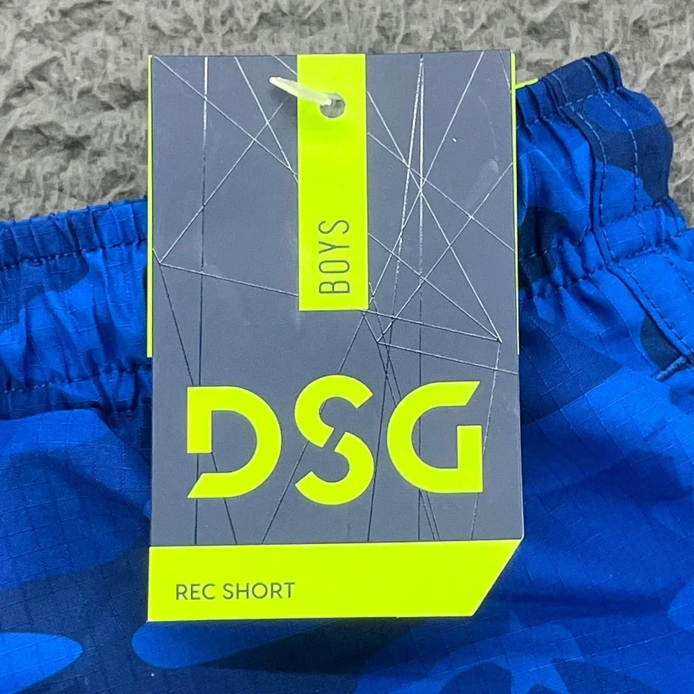 DSG Boys Blue Star Camo Athletic Fit‎ Rec Shorts Size XS